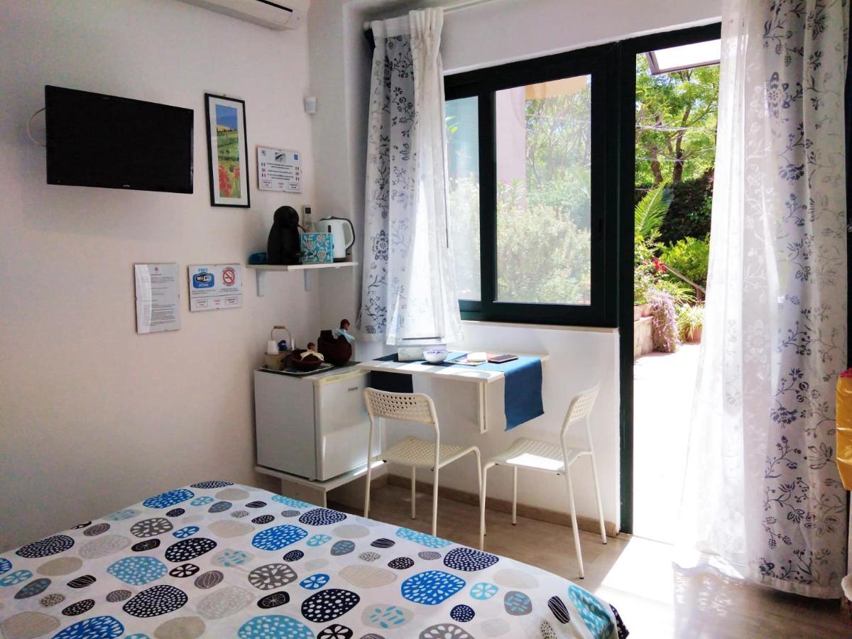 Il Giardino Di Laura Private Rooms 蒙德罗 外观 照片